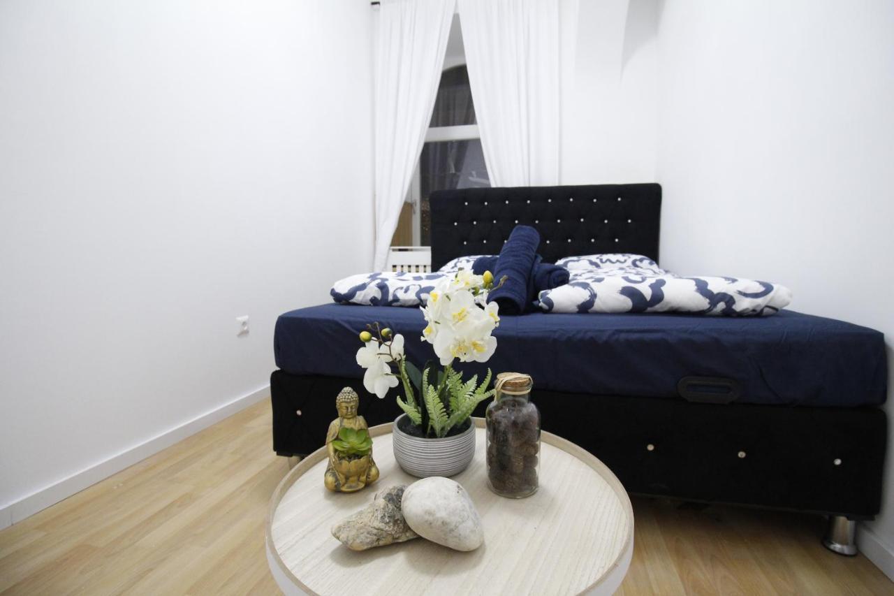 Premier Double Room Th A Вена Экстерьер фото