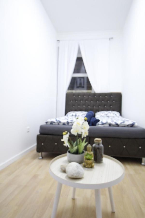 Premier Double Room Th A Вена Экстерьер фото