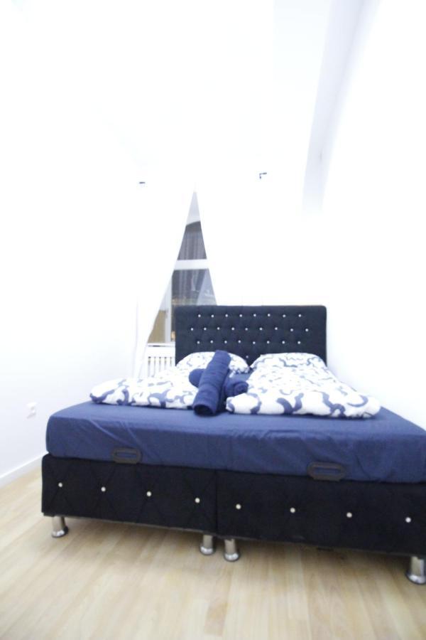Premier Double Room Th A Вена Экстерьер фото