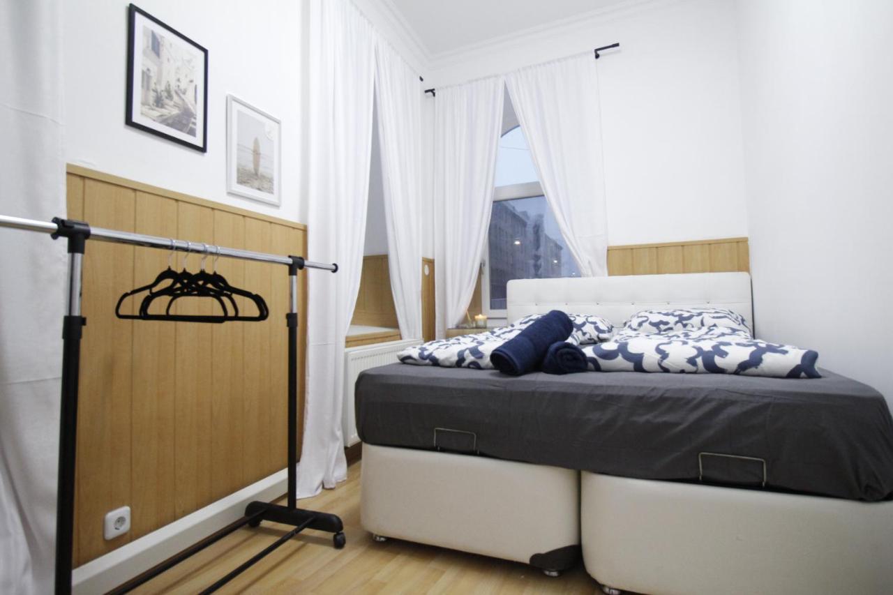 Premier Double Room Th A Вена Экстерьер фото